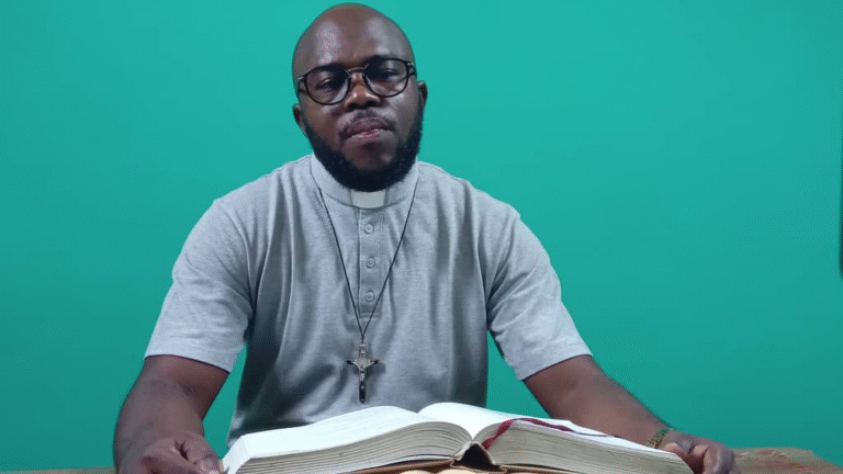 Abbé Pamphile Assoumou nous présente l’épître de l’apôtre Paul aux Romains que la liturgie nous propose en ce temps de grâce: