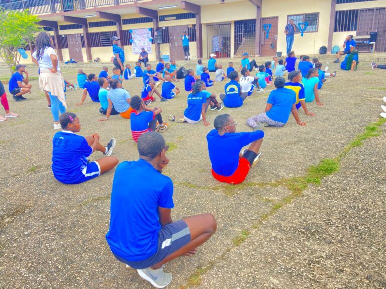 Journée Fitness Bleu à l’école de la nouvelle cité