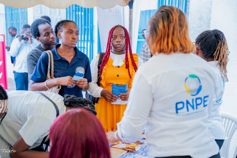 Conférences débat sur l’employabilité à l’université Omar Bongo organisée par le ccpezon