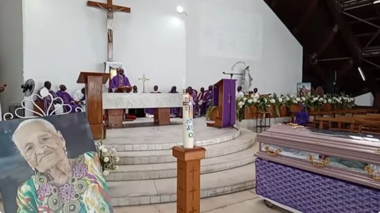 Messe des Funérailles de Veuve Catherine MBA