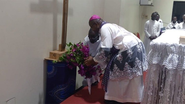 Cote d’ivoire: l’église prie pour les migrants disparus sur les routes de l’exil