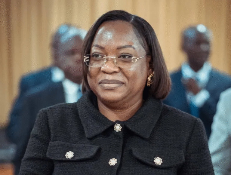 Sénat: Huguette Yvonne Nyana Ekoume élue présidente