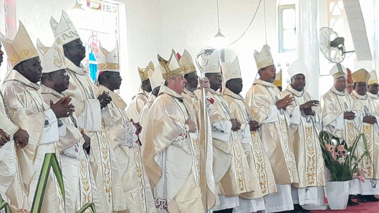 Au Cameroun: l’église réaffirme son engagement au service de tous.